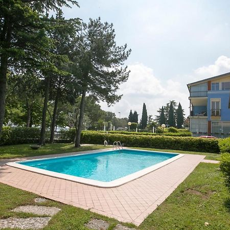 Appartamento Bella Vista - Happy Rentals Sirmione Exterior photo